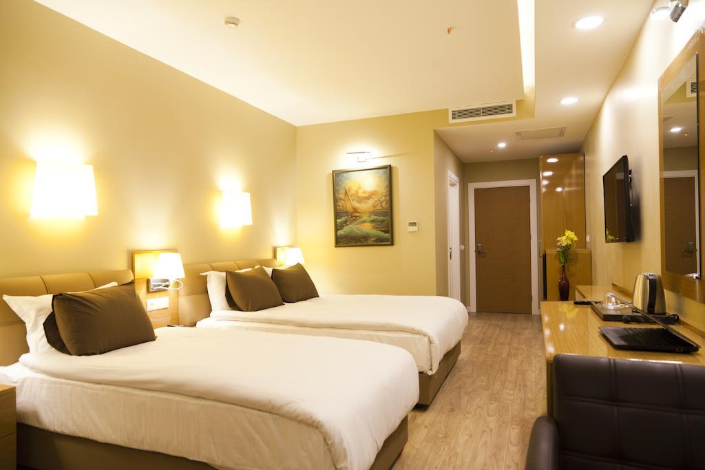 Grand Plaza Hotel — Photos 2